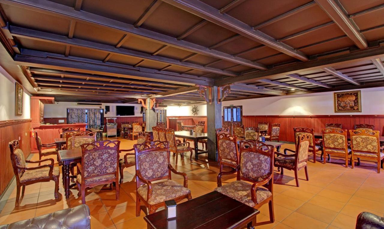 Treebo Premium Travancore Palace Cherthala Alappuzha Luaran gambar