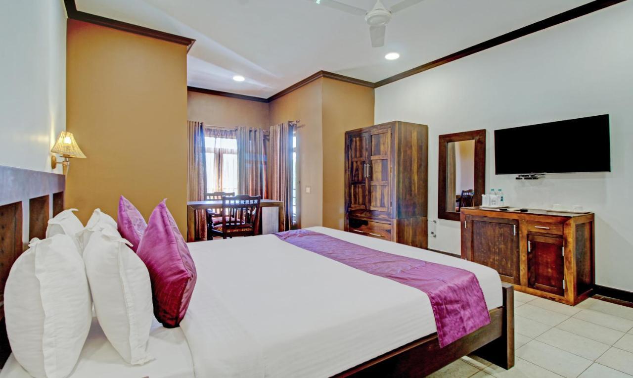 Treebo Premium Travancore Palace Cherthala Alappuzha Luaran gambar