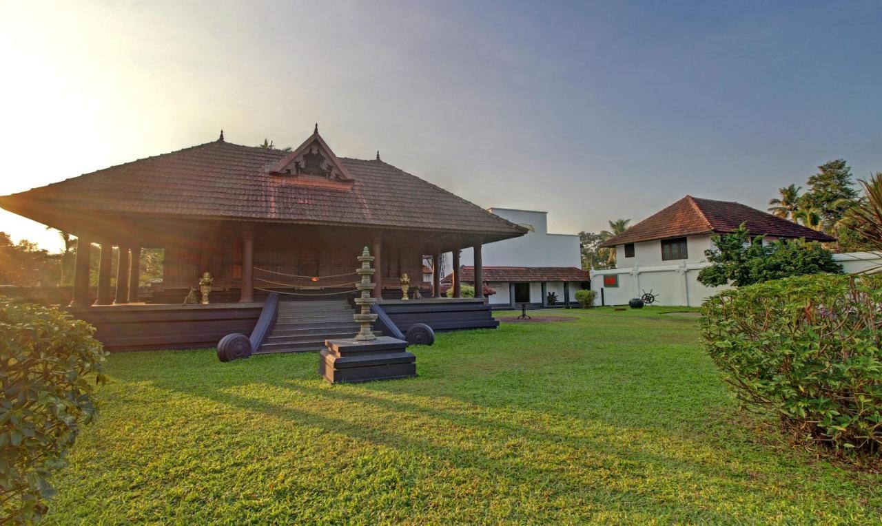 Treebo Premium Travancore Palace Cherthala Alappuzha Luaran gambar