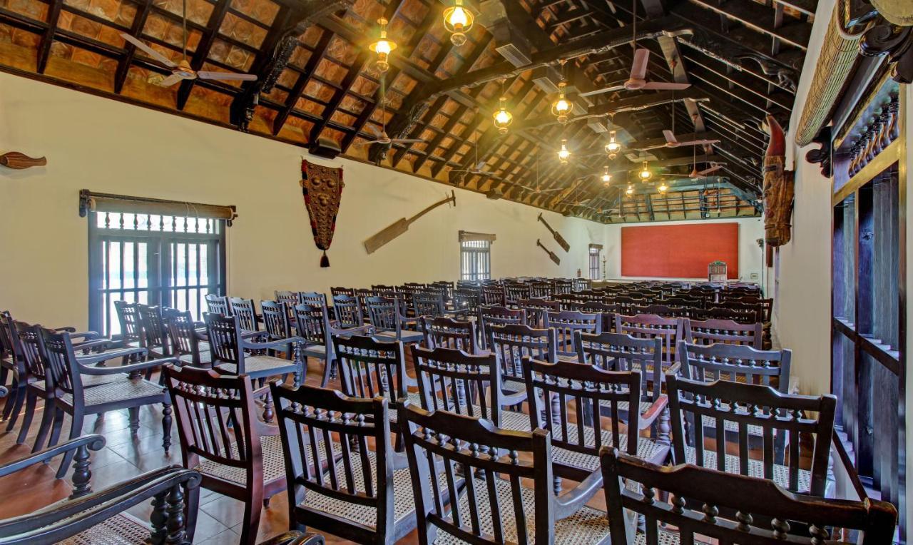 Treebo Premium Travancore Palace Cherthala Alappuzha Luaran gambar