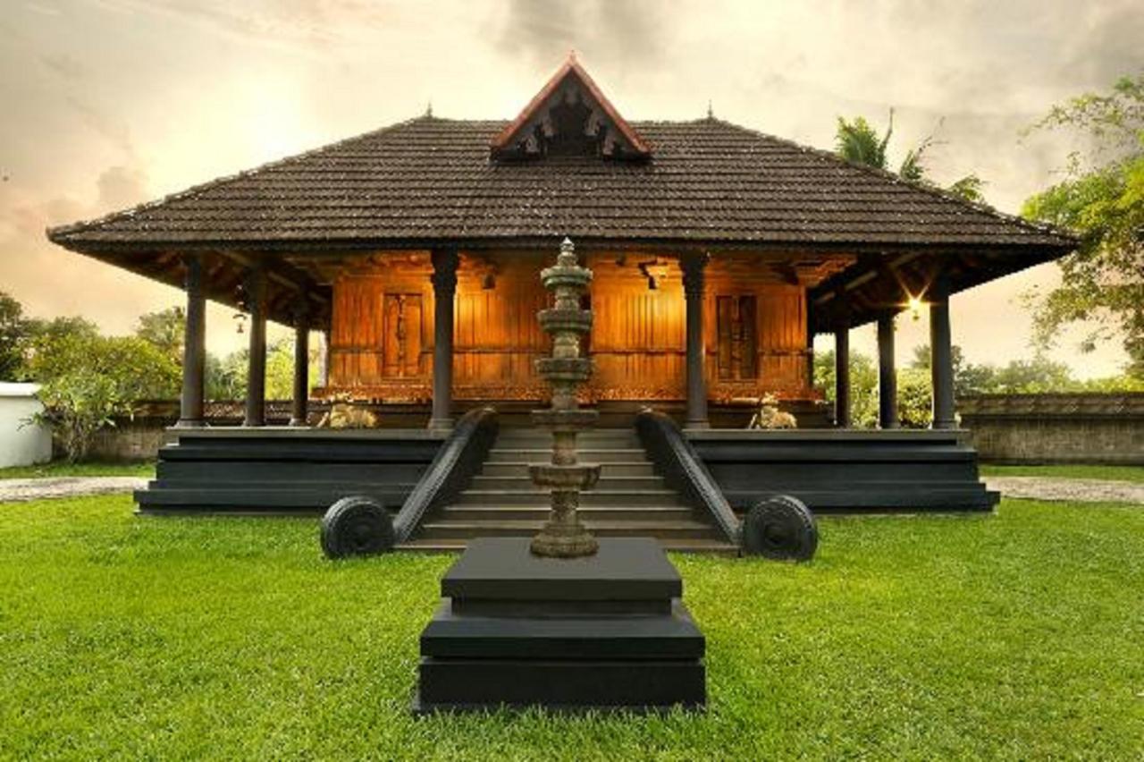 Treebo Premium Travancore Palace Cherthala Alappuzha Luaran gambar