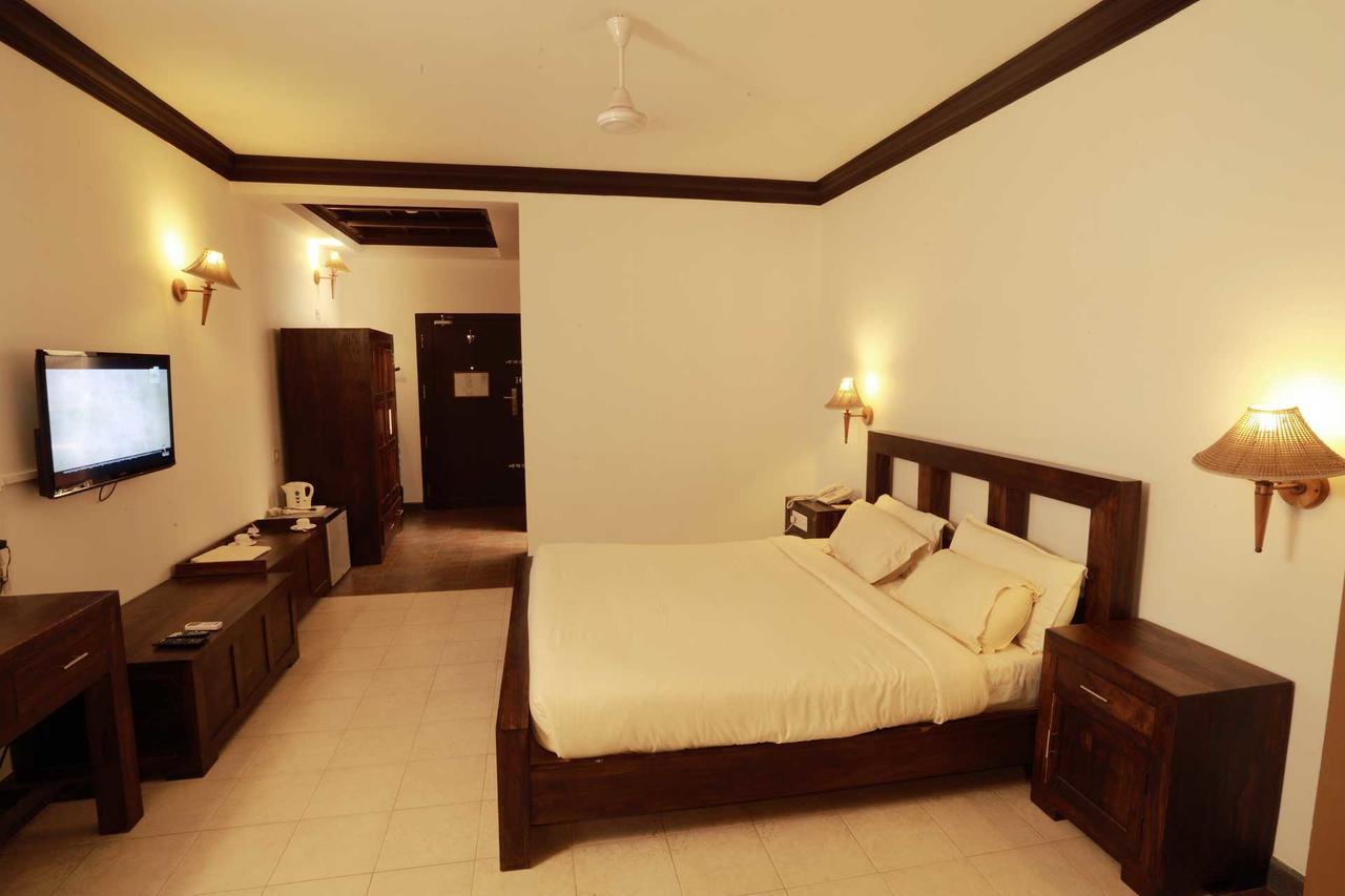 Treebo Premium Travancore Palace Cherthala Alappuzha Luaran gambar