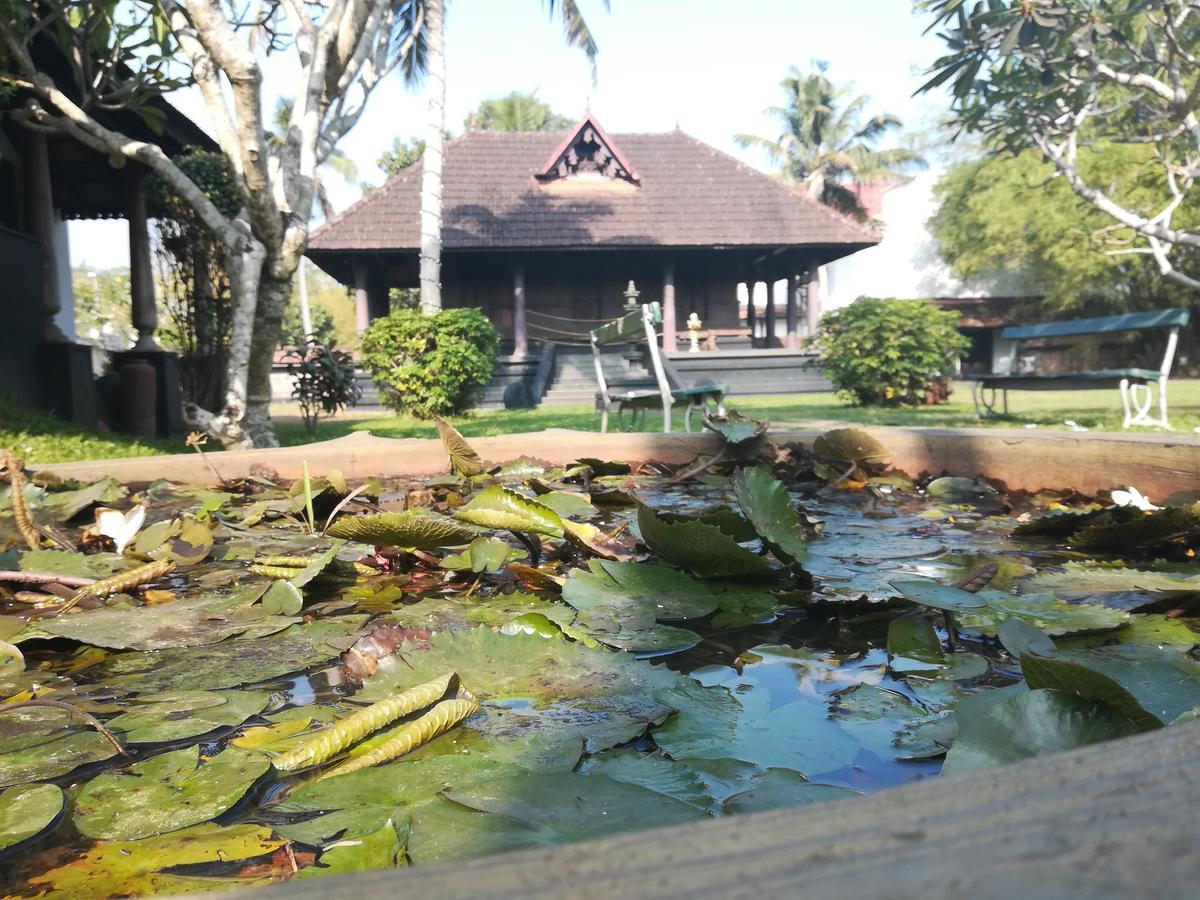 Treebo Premium Travancore Palace Cherthala Alappuzha Luaran gambar